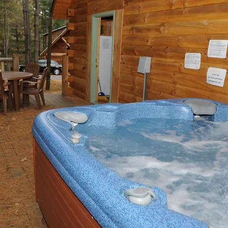 The Cabins At Pine Haven - Beckley Beaver Esterno foto