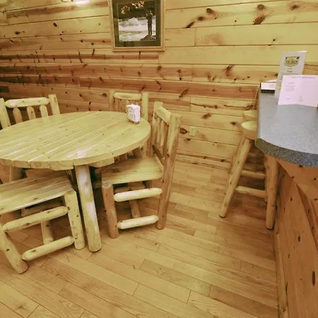 The Cabins At Pine Haven - Beckley Beaver Esterno foto