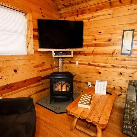The Cabins At Pine Haven - Beckley Beaver Esterno foto