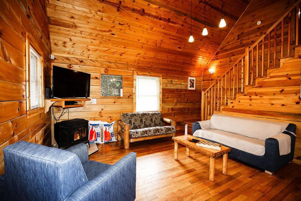 The At Pine Haven - Beckley